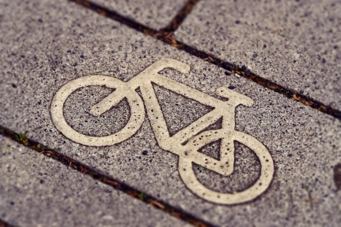 In der Region Hannover werden Radwege für alle Radfahrer ausgebaut, um sichere und komfortable Mobilität zu gewährleisten