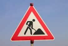 Die Restarbeiten an der Badenstedter Straße beginnen, während der Zeitplan aufgrund von Verzögerungen angepasst werden muss
