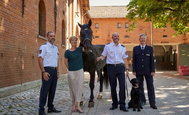 Die Reiter- und Diensthundführerstaffel leitet Benedikt Borzichowski, der die Einheit mit Engagement und Erfahrung führt