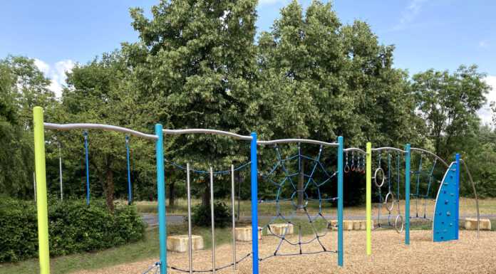 Mehr Kletterspaß und neues Sportangebot auf Spielplatz Gimpelsteg für Kinder Der Spielplatz Gimpelsteg bietet mehr Kletterspaß und ein neues Sportangebot für Kinder im Stadtbezirk Buchholz-Kleefeld