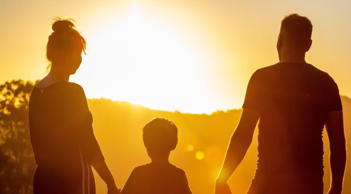 Familienbefragung in Hannover: Lebenswelten und Bedürfnisse von Familien verstehen Familienbefragung in Hannover zielt darauf ab, Lebenswelten und Bedürfnisse von Familien zu verstehen und die Stadtentwicklung zu verbessern