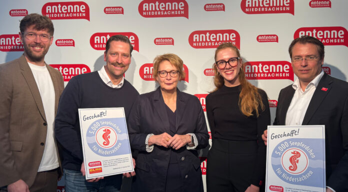 Nach drei Monaten Bilanz wurde deutlich: 5.000 Seepferdchen durch Aktion von Antenne Niedersachsen und DLRG zum Schwimmenlernen