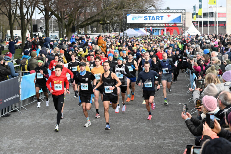 Laufen für Humor und Leichtigkeit beim Silvesterlauf 2025
