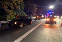 Verkehrsunfall mit vier Fahrzeugen auf der A 37 sorgt für Verletzte und Stau Ein Verkehrsunfall mit vier Fahrzeugen auf der A 37 sorgt für Verletzte und Stau. Rettungsdienst und Feuerwehr im Einsatz