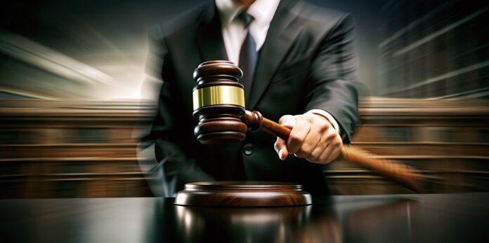 Stadt versteigert rund 400 Gegenstände: Schnäppchenjäger aufgepasst! Die Versteigerung findet Mitte November statt