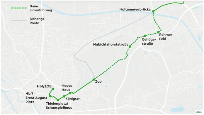 Alte und neue Route der Linie 900 Änderungen auf der Waldchaussee: Linie 900 fährt künftig durchgehend – Freizeitnutzung eingeschränkt, Sicherheit jetzt im Fokus