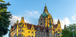 Klimaschutz zeigt Wirkung in der Stadt: Hannover halbiert Treibhausgase und setzt auf Fortschritte in der Zukunft