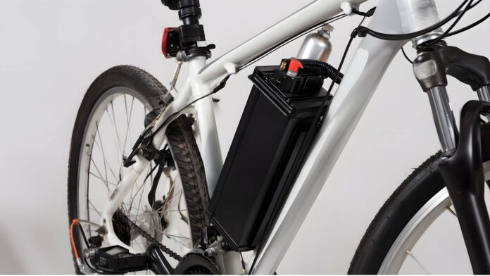 Die getrennte Sammlung ist weiterhin essenziell, aber die Sicherheit hat höchste Priorität Sicherheit zuerst - aha konzentriert Annahme von E-Bike-Akkus im Abfallbehandlungszentrum Lahe ab 01.01.2026