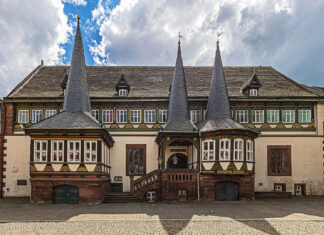 Die Fotoausstellung "Fachwerk5Eck" begeistert mit einzigartigen Perspektiven und zeigt die Vielfalt der Fachwerkarchitektur