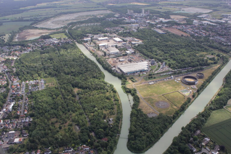 Kampfmittel auf Raffinerie-Areal? Technische Erkundungen und vorbereitende Arbeiten starten