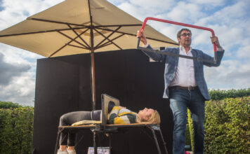 Neues Kleines Fest 2026: 96 Shows auf 25 Bühnen, Premieren, Walk Acts, Fontänenbar – und viele Tickets schon weg