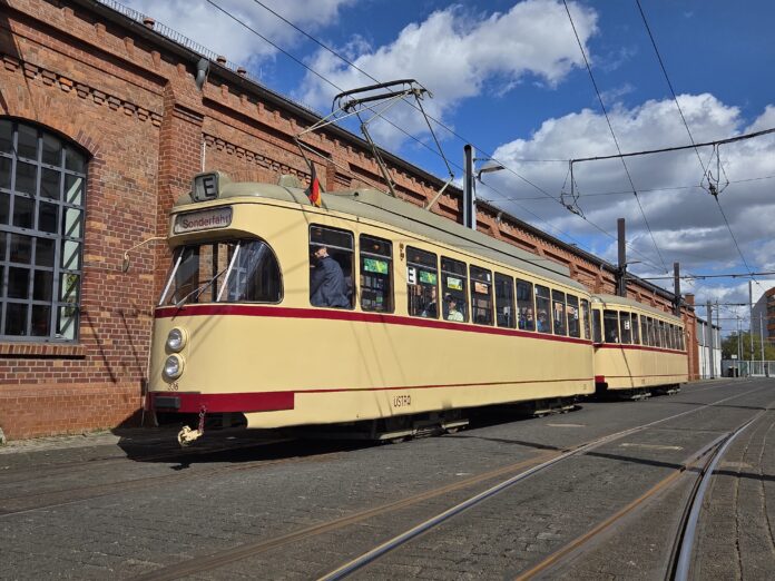 75 Jahre Großraumwagen in Hannover: Sonderfahrt mit TW 336 und Beiwagen 1304 startet am 03. Mai 2026 ab 11 Uhr