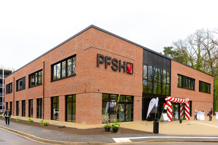 Neue Pflegefachschule auf dem Heidehausgelände eröffnet - Moderner Neubau der Hahne Holding setzt Impulse