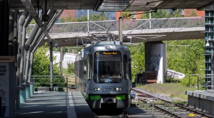 Ersatzverkehr mit Bussen auf der Stadtbahnlinie 6: Sperrpause, Umstieg an Bünteweg, Feldbuschwende entfällt