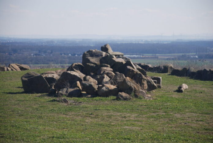 10 Jahre Hörregion Hannover: Hörfest auf dem Waldberg Empelde 10 Jahre Hörregion Hannover: So klingt es. Auf dem Waldberg warten Konzerte, Workshops, Hörtests, Shuttle-Bus und Aussicht