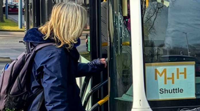 MHH Shuttle – MHH ist trotz Streik bei der ÜSTRA am 20. und 21.05. erreichbar MHH Shuttle - MHH ist trotz Streik bei der ÜSTRA am 20. und 21.05. erreichbar