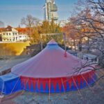 Die Zirkus Salto Jubiläumsshow läuft am 30. und 31. Mai im Zirkuszelt am Haus der Jugend in Hannover mit Akrobatik und Jonglage