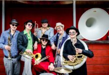 Late-Zoo im Erlebnis-Zoo Hannover läuft bis zum 30. Juli donnerstags bis 22:00 Uhr mit Jazz in Yukon Bay und Tierprogramm