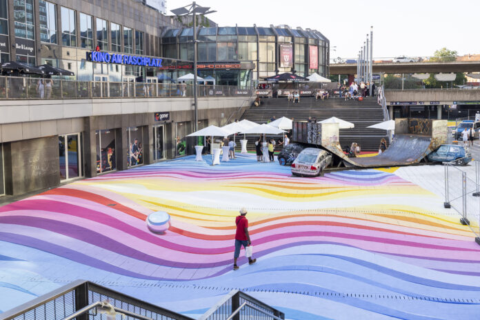 Am 26. Juni weihten Belit Onay und Sylvia Bruns Art Underground auf dem Raschplatz in Hannover hinter dem Hauptbahnhof ein