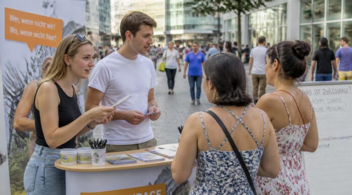 Am Montag, 29.06.2026, informiert eine Präventionsaktion zu Zivilcourage und Sicherheit in Hannover am Platz der Weltausstellung