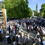 Fronleichnamsfeier in Hannover vor St. Clemens: Gottesdienst, Prozession zum Steintor und Kollekte für Familien in Not