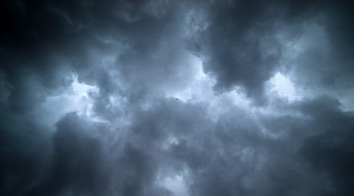 Unwetter in Hannover – Städtische Gebäude nach Starkregen betroffen Starkregen traf am Montagabend in Hannover städtische Gebäude. Schulen, Misburg und Herrenhausen meldeten Schäden, die Stadt prüft Folgen
