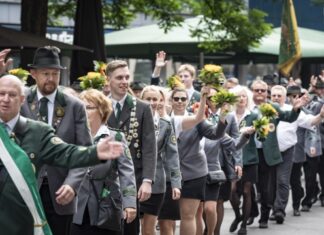 Die Polizei erwartet am Sonntag, 05.07.2026, zum Schützenausmarsch in Hannover Innenstadt spürbare Sperrungen und Verkehrsstörungen
