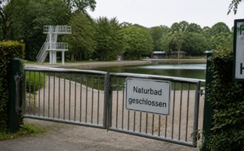 In Hannover ist das Hainhölzer Naturbad seit 21.07. wegen zu hoher Keimbelastung geschlossen. Die Wiederöffnung hängt von der Wasserqualität ab