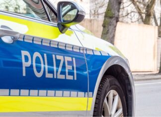 Schockanruf in Hannover-Südstadt: Eine Pflegefachkraft durchschaute den Betrug gegen eine 86-Jährige. Die Polizei nahm einen 20-Jährigen fest